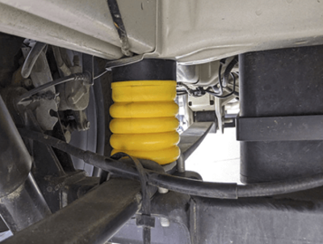 dynad-camperaccessoires-hulpvering-sumosprings-Fiat-Ducato-ssr-313-54-geinstalleerd-2